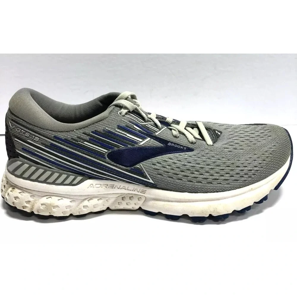 Brooks Men’s Adrenaline GTS 19 Running Shoes Gray, Size 8 Narrow.